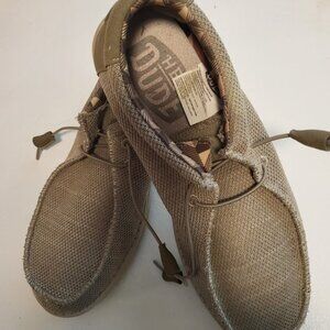 HEY DUDE - MEN'S SLIP ON SHOES - SIZE 13 BROWN - NEW NEVER WORN